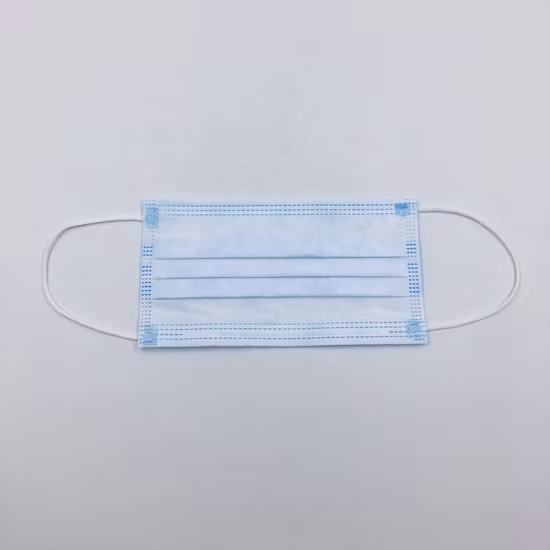 Трехслойная одноразовая медицинская маска для лица из нетканого материала с ушной петлей